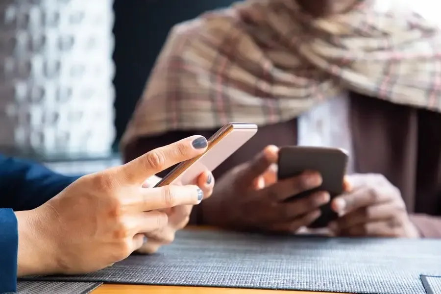 Google AI stellt „Korrekturlesen“ vor: Gboard-Funktion für mühelose Satz- und Absatzkorrekturen
