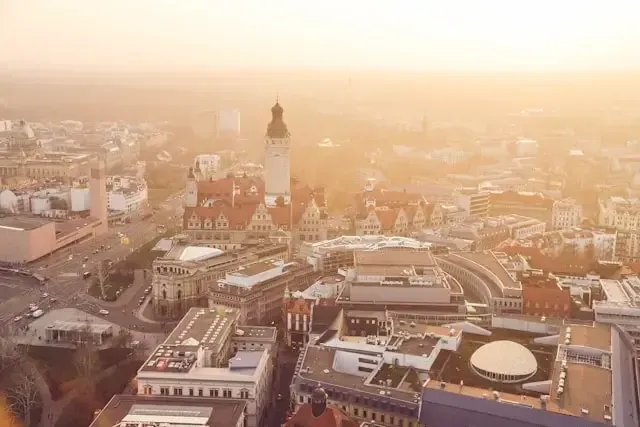 The KOMPASS Program: Germany Supports Further Training and Qualification for Solo Self-Employees in Leipzig