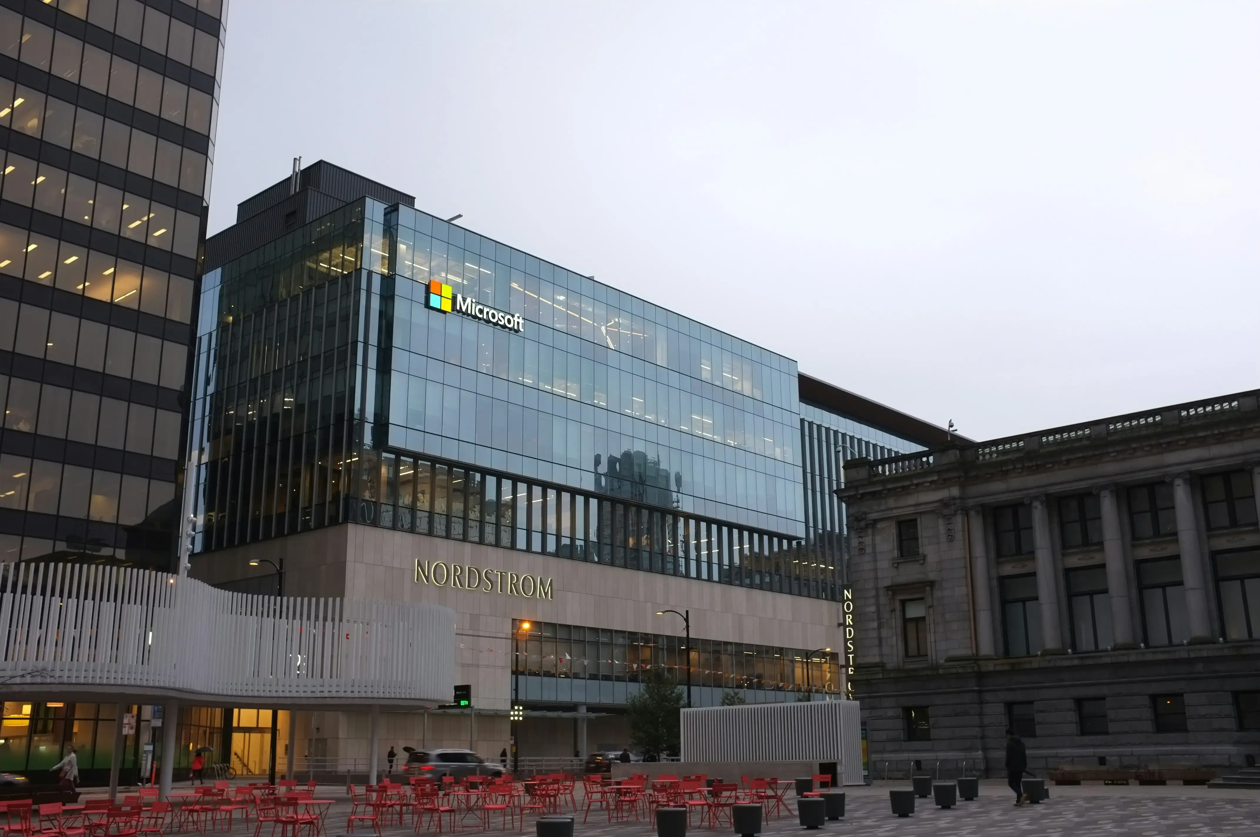 Microsoft in Quantinuum sta dosegla mejnik na področju kvantnega odpravljanja napak