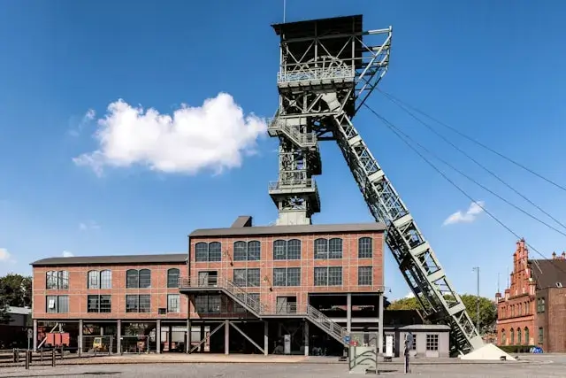 The KOMPASS Program: Germany Supports Further Training and Qualification for Solo Self-Employees in Essen