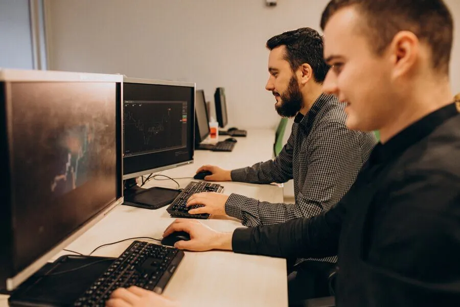 Lohnt sich eine Ausbildung zum Thema Cybersicherheit?
